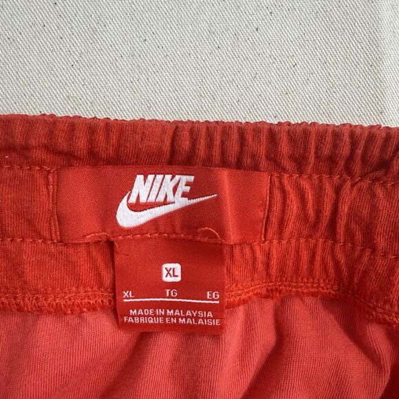 Nike NSW Modern Shorts LT WT Red Men's 834350-602 Size XL - Picture 4 of 12